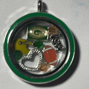 Green Bay Packers NFL Memory Charm Locket w/ 22 IN chain NEW